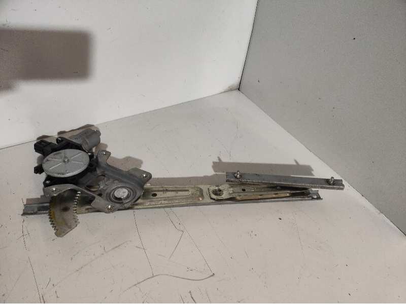 Recambio de elevalunas delantero derecho para mitsubishi lancer berlina (cy0) inform referencia OEM IAM 911130  