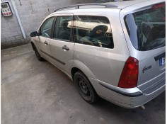 ford focus turnier (cak) del año 2002 2