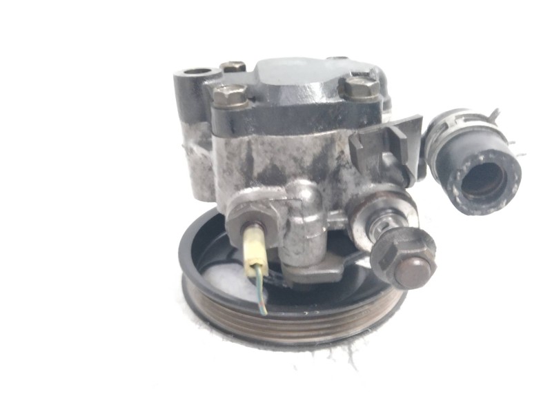 Recambio de bomba direccion para mazda 323 berlina (bg) glx referencia OEM IAM    Recambio de bomba direccion para mazda 323 berlina (bg) glx referencia OEM IAM