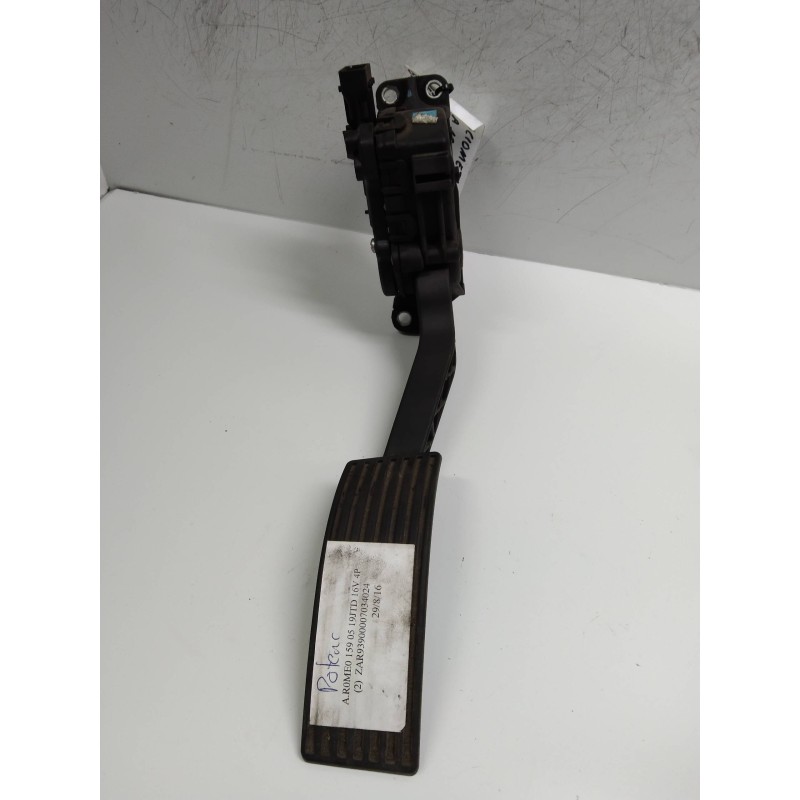 Recambio de potenciometro pedal para alfa romeo 159 (140) 1.9 jtd (m) 16v cat referencia OEM IAM 6PV00886000 60695128 