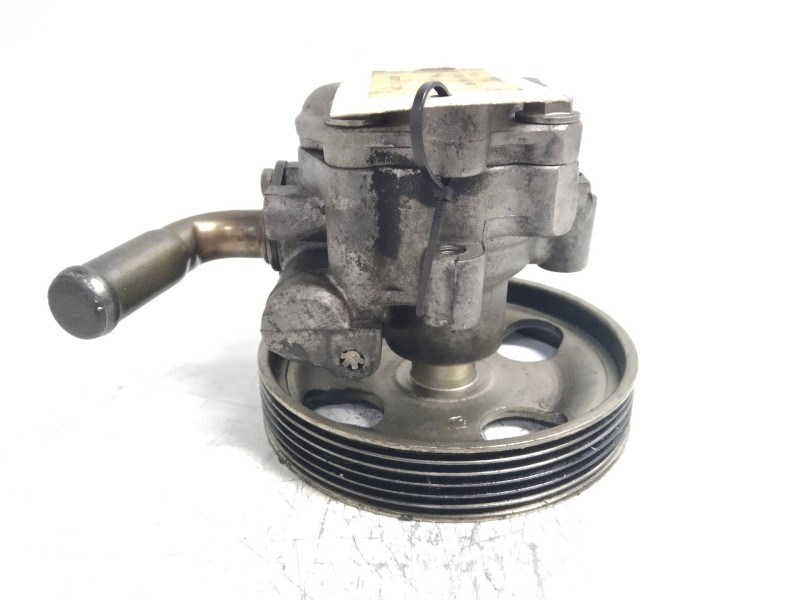 Recambio de bomba direccion para mazda 2 berlina (dy) 1.4 diesel cat referencia OEM IAM   