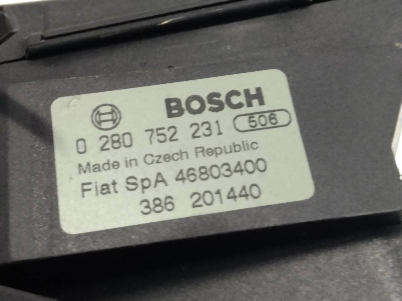 Recambio de potenciometro pedal para alfa romeo 156 2.4 jtd cat referencia OEM IAM 0280752231 46803400 