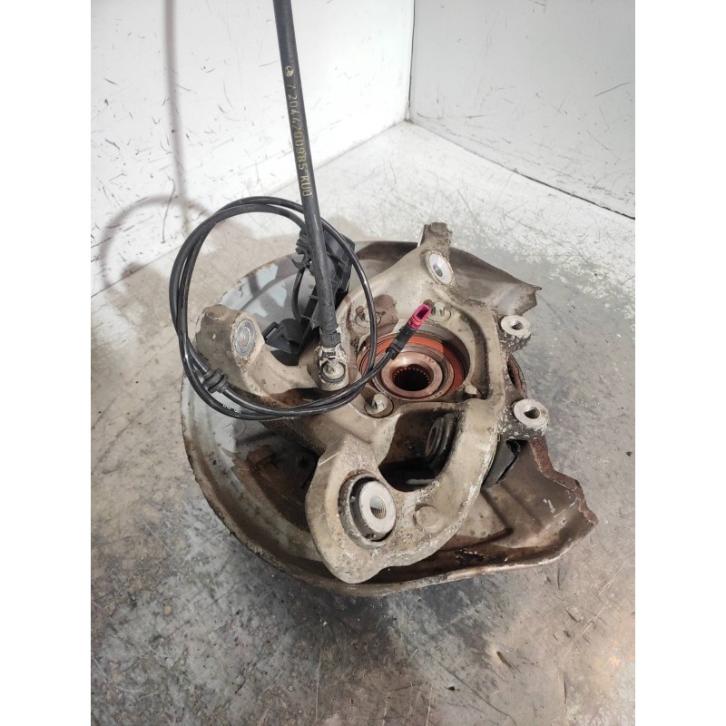 Recambio de mangueta trasera derecha para mercedes clase c (w204) familiar 220 t cdi (204.208) referencia OEM IAM   