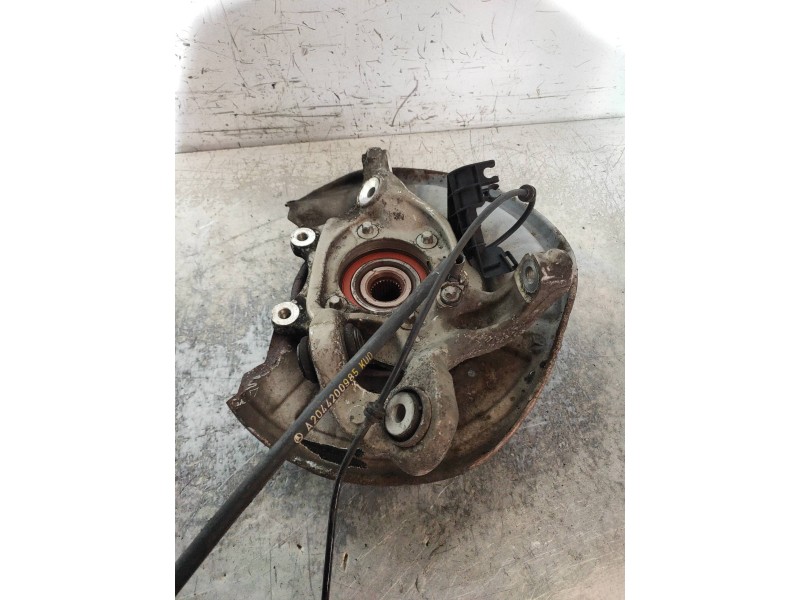 Recambio de mangueta trasera izquierda para mercedes clase c (w204) familiar 220 t cdi (204.208) referencia OEM IAM   