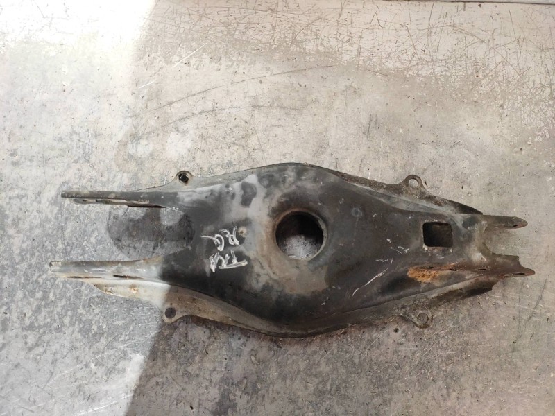 Recambio de brazo suspension inferior trasero izquierdo para mercedes clase c (w204) familiar 220 t cdi (204.208) referencia OEM