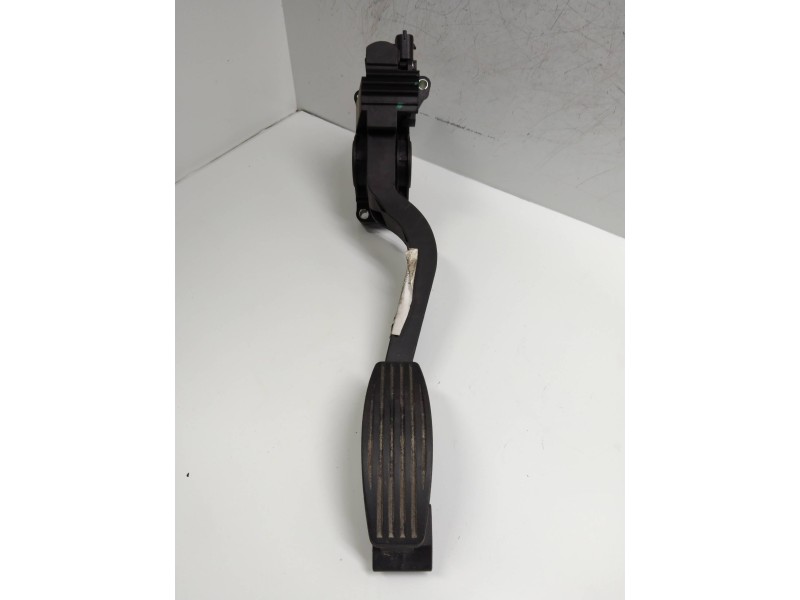 Recambio de potenciometro pedal para alfa romeo gt (125) 1.9 jtd (m) 16v cat referencia OEM IAM 0281002380 46755863 