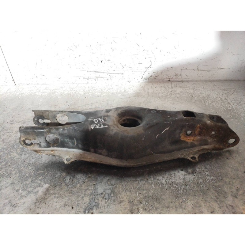 Recambio de brazo suspension inferior trasero izquierdo para mercedes clase c (w204) familiar 220 t cdi (204.208) referencia OEM