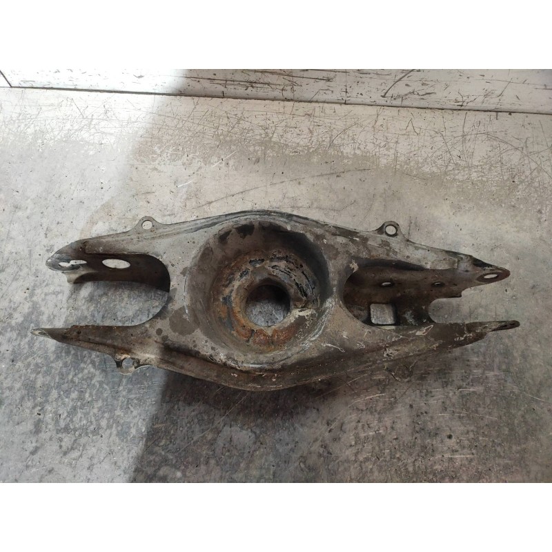 Recambio de brazo suspension inferior trasero derecho para mercedes clase c (w204) familiar 220 t cdi (204.208) referencia OEM I