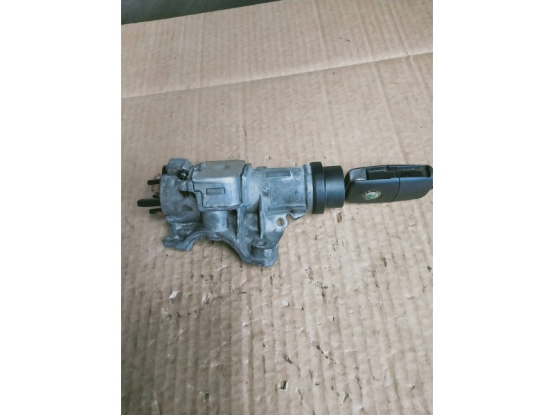 Recambio de conmutador de arranque para skoda superb (3u4) collection referencia OEM IAM 4B0905851Q  
