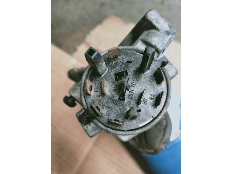 Recambio de conmutador de arranque para skoda superb (3u4) collection referencia OEM IAM 4B0905851Q  