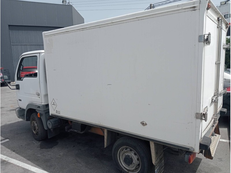 nissan cabstar e del año 2005