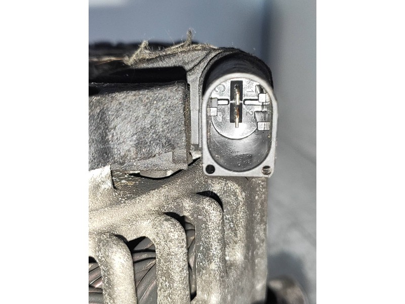 Recambio de alternador para mercedes clase c (w204) familiar 220 t cdi (204.208) referencia OEM IAM   