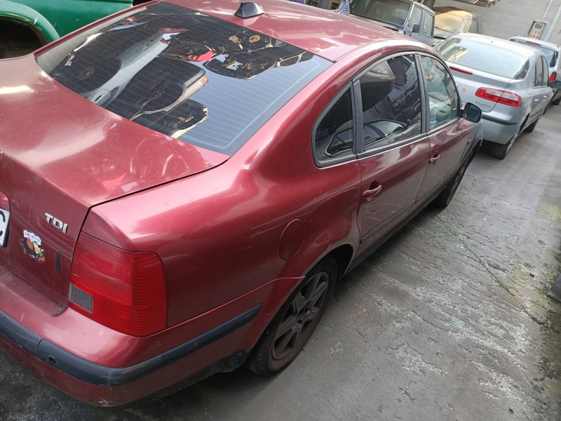 volkswagen passat berlina (3b2) del año 1997