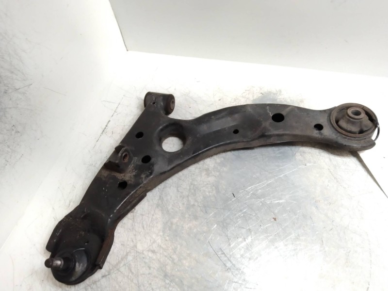 Recambio de brazo suspension inferior delantero izquierdo para hyundai matrix (fc) 1.6 gls referencia OEM IAM   