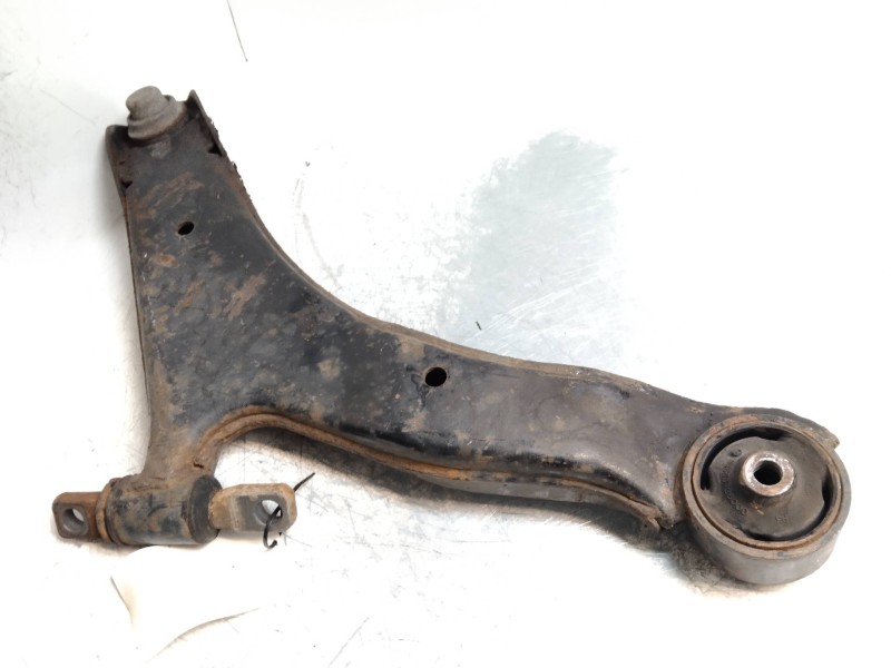 Recambio de brazo suspension inferior delantero izquierdo para hyundai santa fe (sm) 2.0 crdi cat referencia OEM IAM   