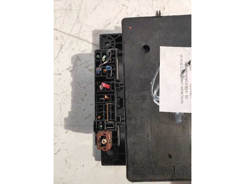 Recambio de caja reles / fusibles para mitsubishi lancer berlina (cy0) inform referencia OEM IAM 8637A825 6070104073 
