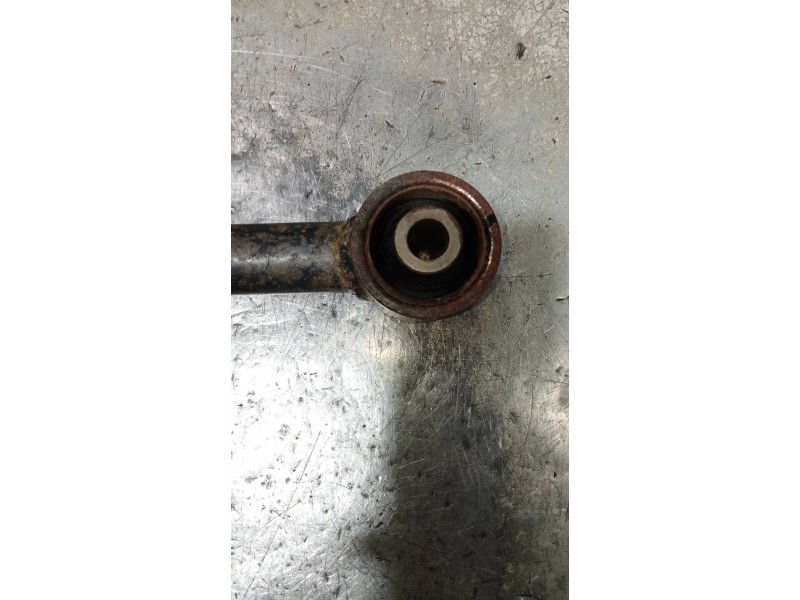 Recambio de brazo suspension inferior trasero derecho para toyota land cruiser (j9) td vx (3-ptas.) (kzj90) referencia OEM IAM  
