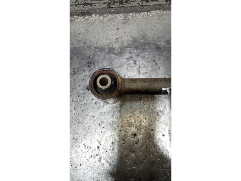 Recambio de brazo suspension inferior trasero derecho para toyota land cruiser (j9) td vx (3-ptas.) (kzj90) referencia OEM IAM  