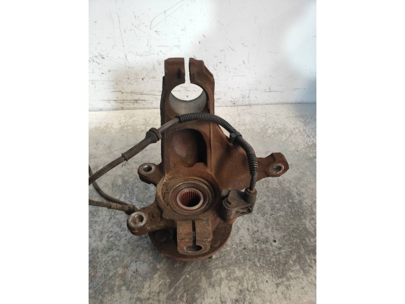 Recambio de mangueta delantera derecha para ford cougar (mc) v6 referencia OEM IAM   