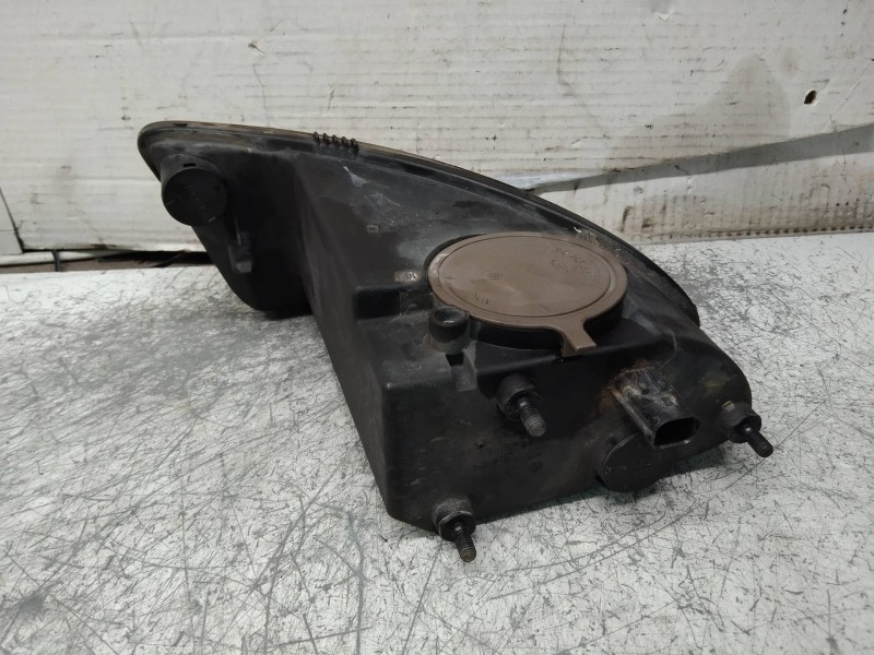 Recambio de faro antiniebla izquierdo para chrysler voyager (rg) 3.3 lx referencia OEM IAM 04857239AB 5930100000 