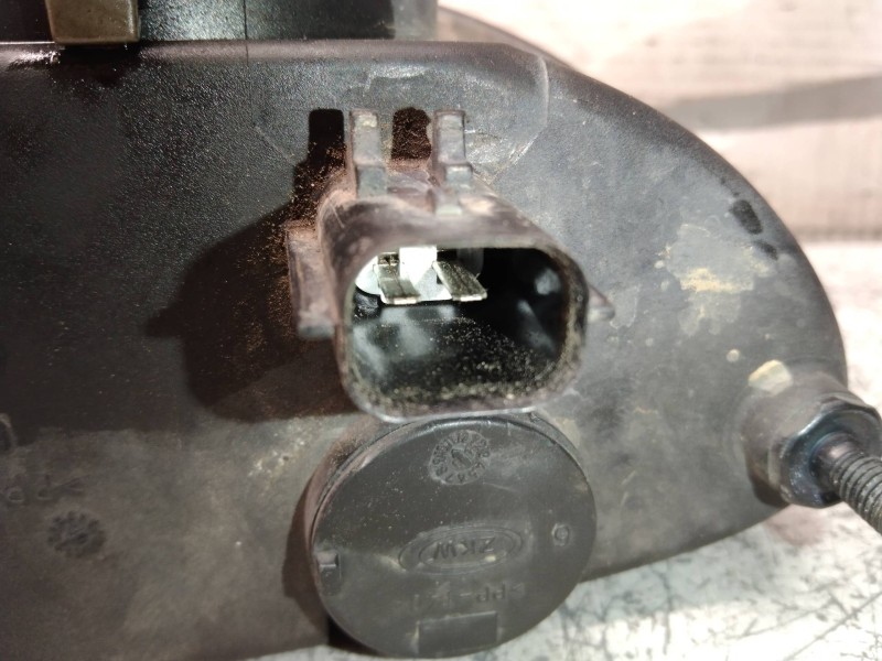 Recambio de faro antiniebla izquierdo para chrysler voyager (rg) 3.3 lx referencia OEM IAM 04857239AB 5930100000 