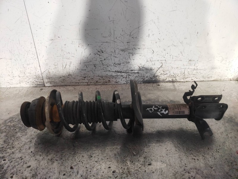 Recambio de amortiguador delantero izquierdo para dacia dokker ambiance referencia OEM IAM 543028938R  