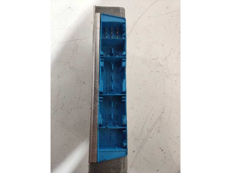 Recambio de centralita cambio automatico para bmw serie 3 berlina (e46) 320d referencia OEM IAM 5WK33503AU 7532988 96025744