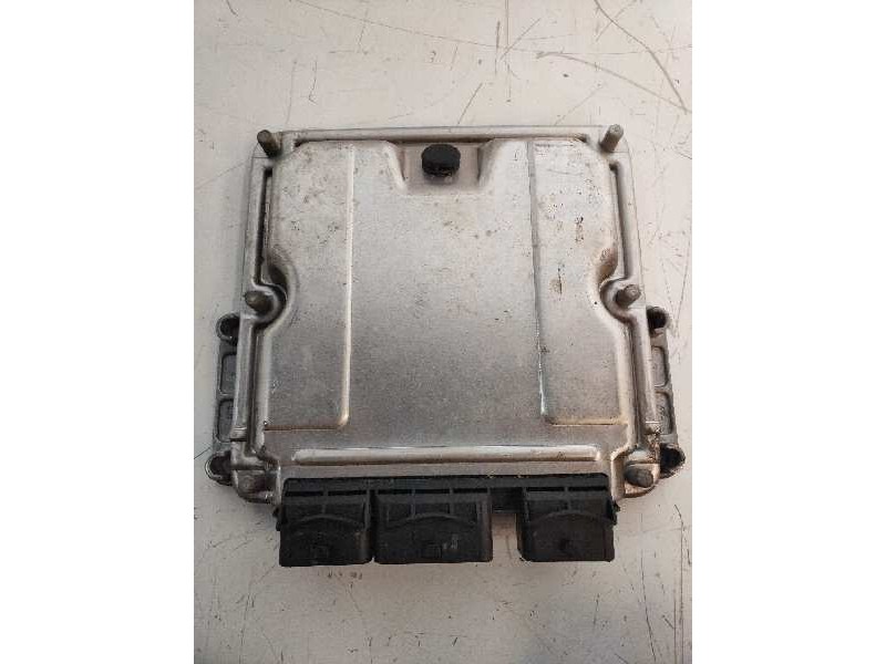 Recambio de centralita motor uce para peugeot 406 coupe (s1/s2) 2.2 hdi referencia OEM IAM 0281010876 9644200280 EDC15C2 30