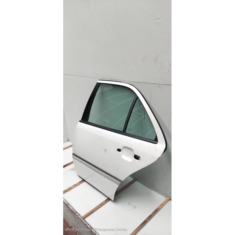 Recambio de puerta trasera izquierda para mercedes clase c (w202) berlina 250 diesel (202.125) referencia OEM IAM   4P