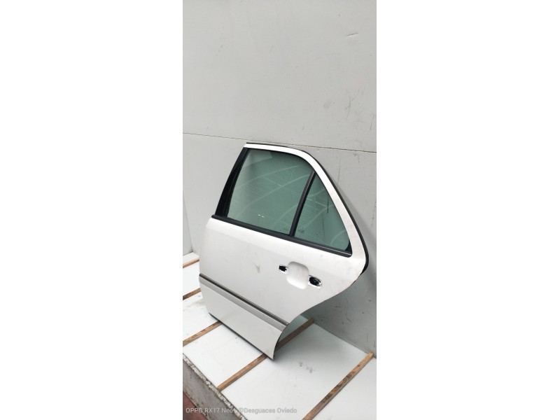 Recambio de puerta trasera izquierda para mercedes clase c (w202) berlina 250 diesel (202.125) referencia OEM IAM   4P