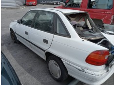 opel astra f berlina del año 1994 2