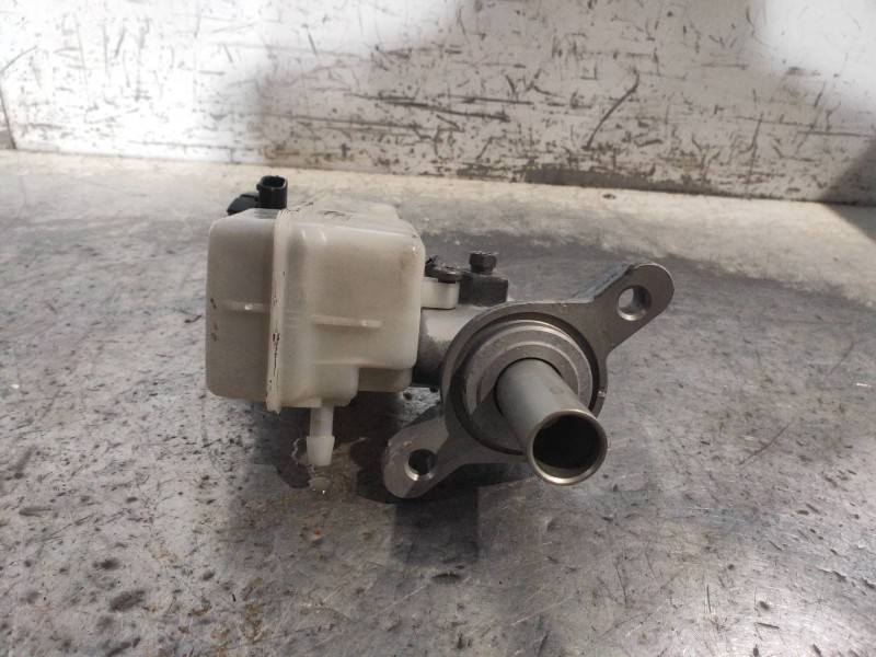 Recambio de bomba freno para dacia dokker ambiance referencia OEM IAM   