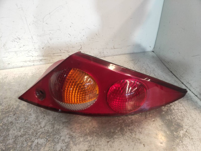 Recambio de piloto trasero derecho para ford cougar (mc) v6 referencia OEM IAM 938876  