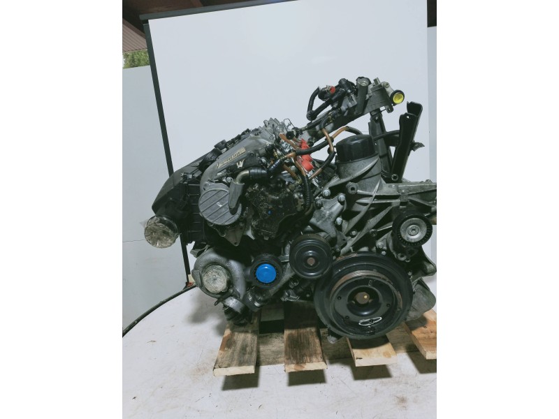 Recambio de motor completo para mercedes clase clk (w209) coupe 270 cdi (209.316) referencia OEM IAM 612967 30252695 BOSCH