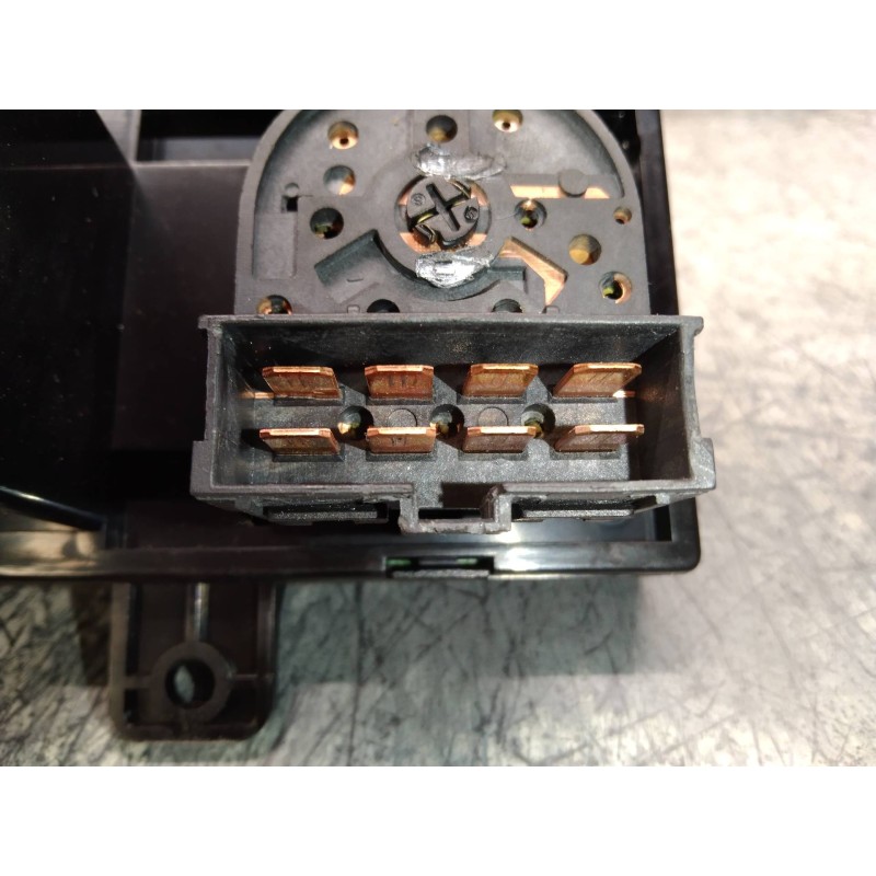 Recambio de mando calefaccion / aire acondicionado para kia carnival ii 2.9 crdi lx referencia OEM IAM OK53C61190  