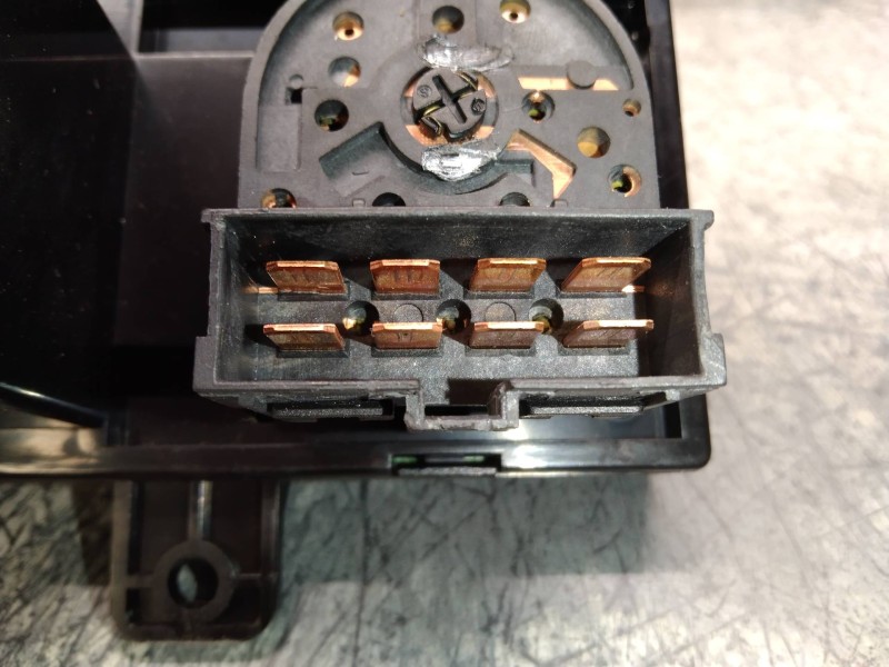 Recambio de mando calefaccion / aire acondicionado para kia carnival ii 2.9 crdi lx referencia OEM IAM OK53C61190  