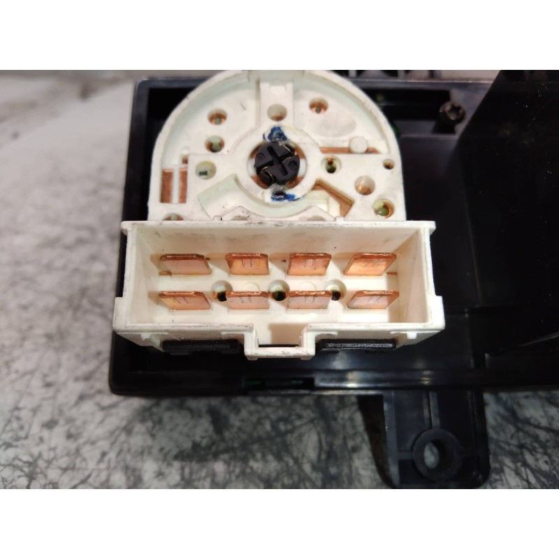 Recambio de mando calefaccion / aire acondicionado para kia carnival ii 2.9 crdi lx referencia OEM IAM OK53C61190  