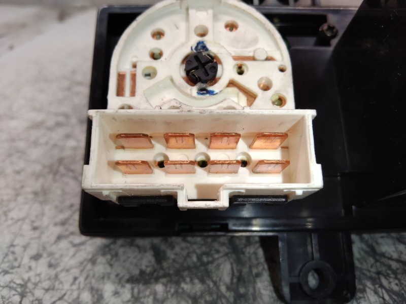 Recambio de mando calefaccion / aire acondicionado para kia carnival ii 2.9 crdi lx referencia OEM IAM OK53C61190  