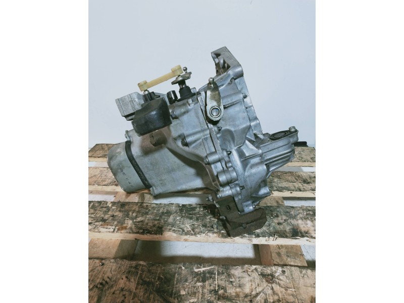 Recambio de caja cambios para citroen c3 1.4 referencia OEM IAM 20CQ13 1091109 