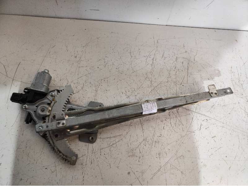 Recambio de elevalunas delantero izquierdo para peugeot 4007 business line referencia OEM IAM 005110  