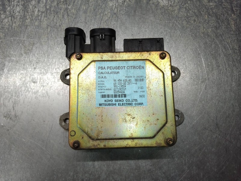 Recambio de centralita direccion para citroen c3 1.4 hdi sx plus referencia OEM IAM 9645460880 6900000397A 