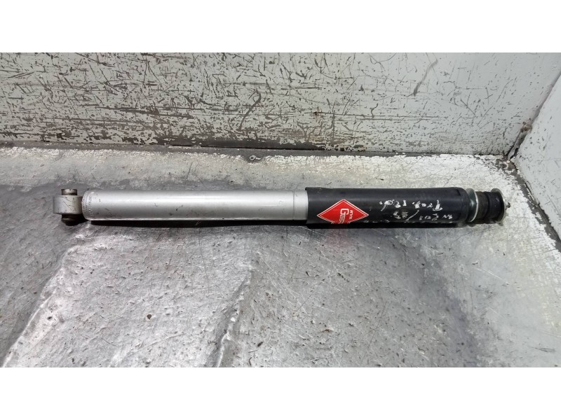 Recambio de amortiguador trasero izquierdo para mercedes clase c (w201) berlina d 190 (201.122) referencia OEM IAM 553177  