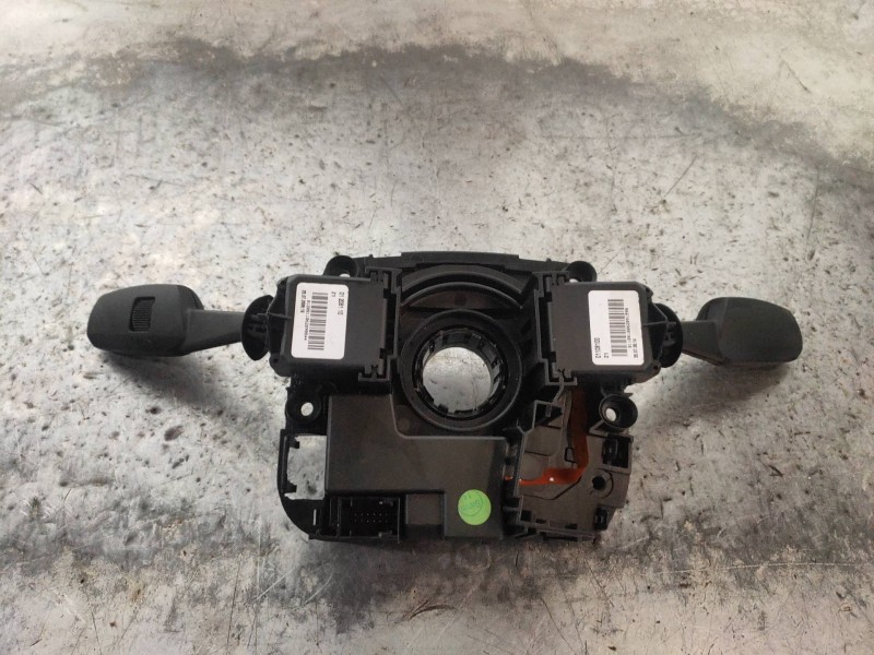 Recambio de mando luces para bmw serie 3 coupe (e92) 335i referencia OEM IAM 698957804  