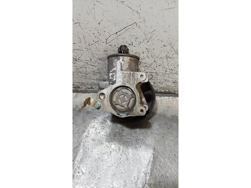 Recambio de bomba direccion para mercedes clase c (w201) berlina d 190 (201.122) referencia OEM IAM 2014601580  