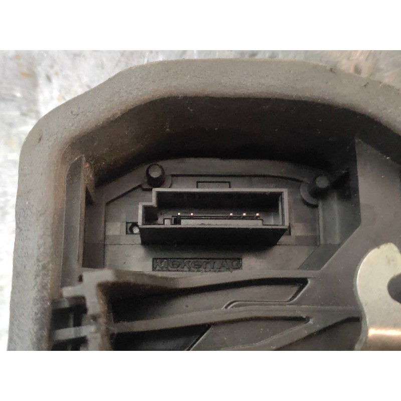 Recambio de motor cierre centralizado delantero derecho para bmw serie 3 coupe (e92) 335i referencia OEM IAM 7167074  