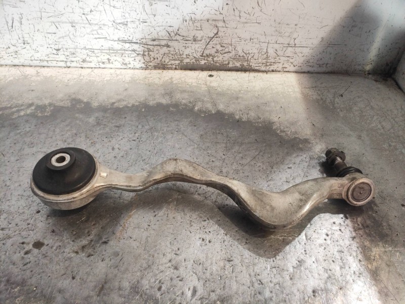 Recambio de brazo suspension inferior delantero izquierdo para bmw serie 3 coupe (e92) 335i referencia OEM IAM   31122405859