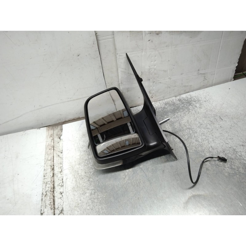 Recambio de retrovisor izquierdo para mercedes sprinterii caja cerrada (desde 01.06) 210/213/216 cdi (906.611/613) referencia OE