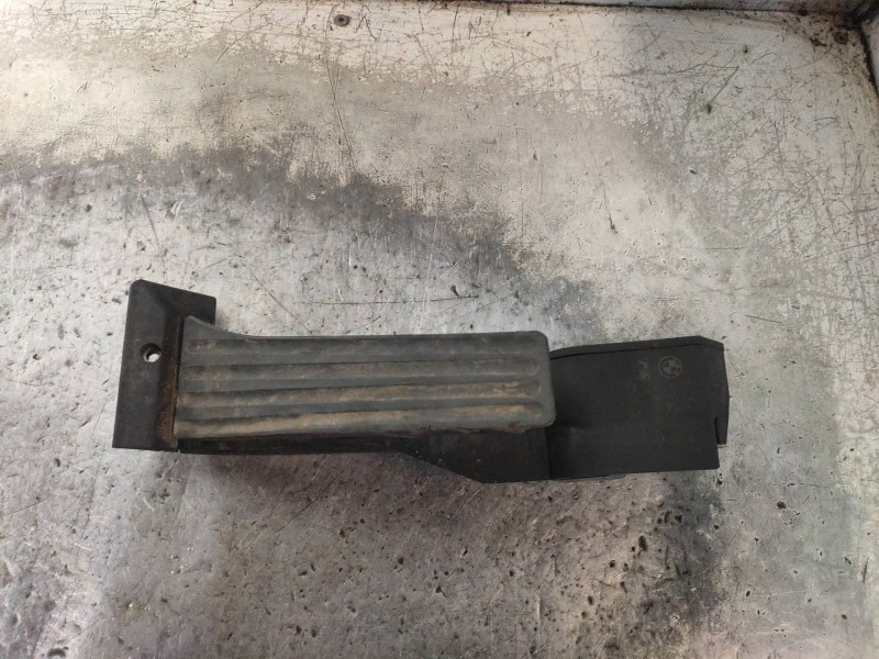 Recambio de potenciometro pedal para bmw serie 3 coupe (e92) 335i referencia OEM IAM 3542677264601  