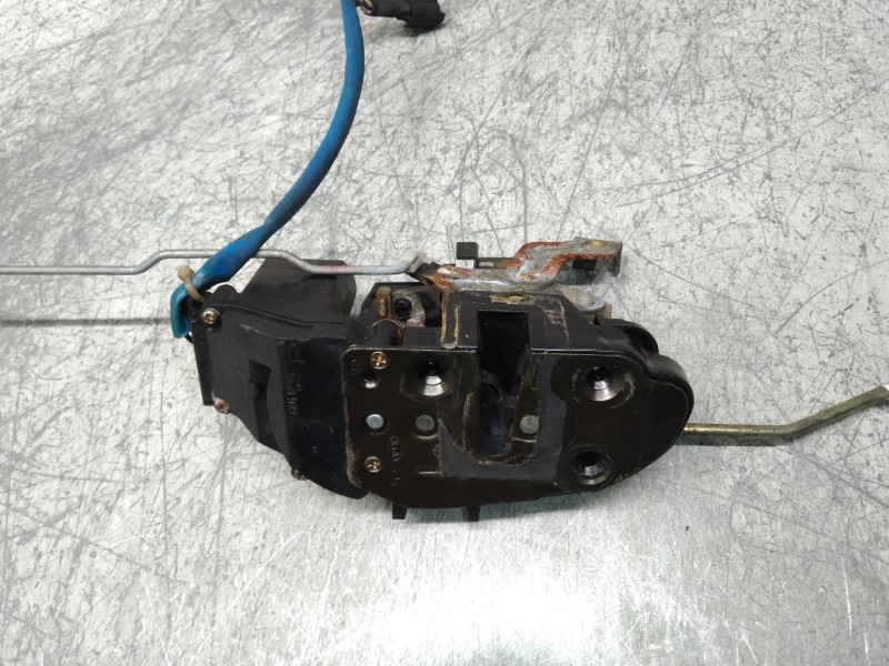 Recambio de motor cierre centralizado delantero derecho para kia carnival ii 2.9 crdi lx referencia OEM IAM   5P