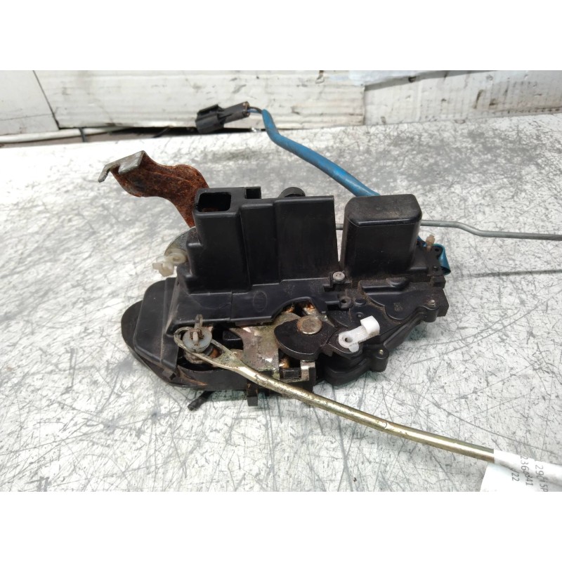 Recambio de motor cierre centralizado delantero derecho para kia carnival ii 2.9 crdi lx referencia OEM IAM   5P